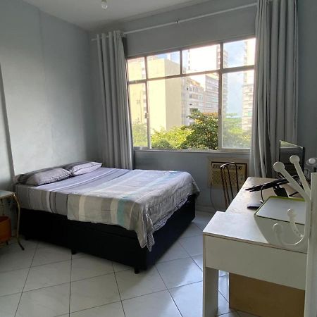 Apartamento em Copacabana a um quarteirão da praia! Rio de Janeiro Exterior foto